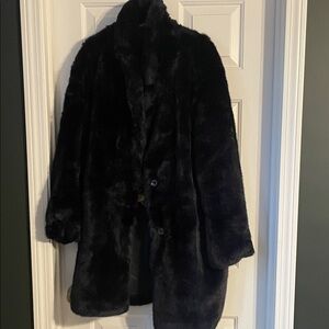 NWT Beautiful Joules navy faux fur coat with beautiful lining
